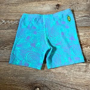 Peekaboo been biker shorts